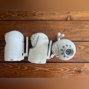 Infant Optics DX-R 8 Cameras (3 included)